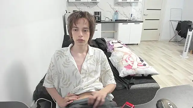 Nolan_Sagee Webcam-Show
