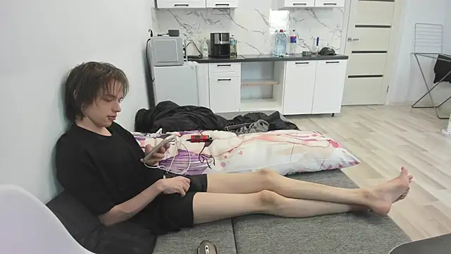 Nolan_Sagee Webcam-Show