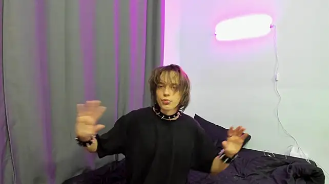 הופעת וובקאם של Nolan_Sagee