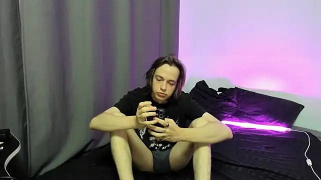 Вебкам-шоу Nolan_Sagee