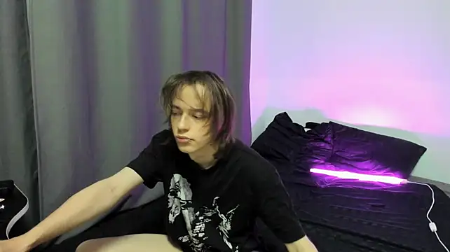 Nolan_Sagee Webcam Show