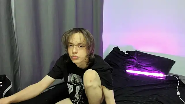 Nolan_Sagee Webcam Show