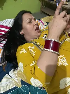 Anshika_Arya Chat XXX live