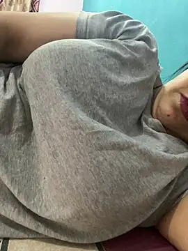 צ'אט XXX בשידור חי של Anshika_Arya