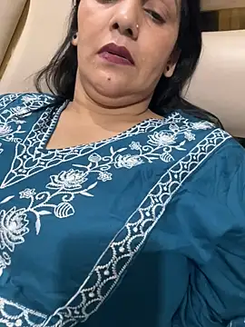 دردشة Anshika_Arya الجنسية المباشرة