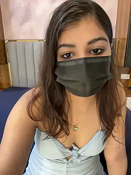 YoursAnny_cams' Webcam Show
