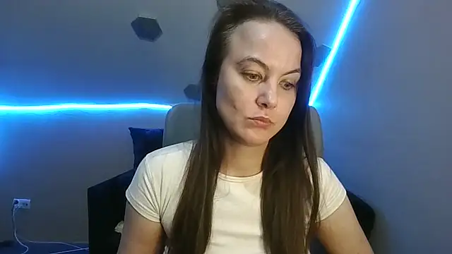 mat11da_'s Live XXX Chat