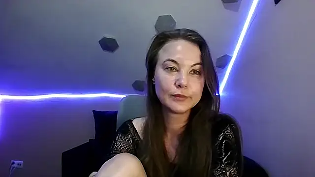 mat11da_'s Live XXX Chat