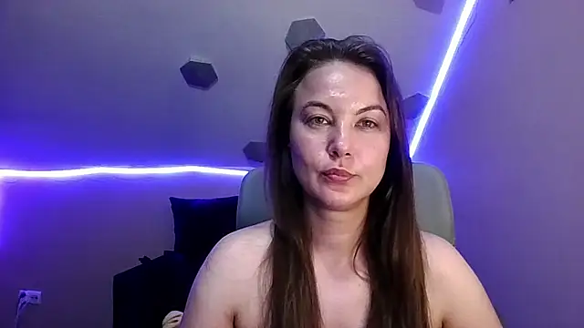 mat11da_ Adlı Modelin Canlı XXX Sohbeti
