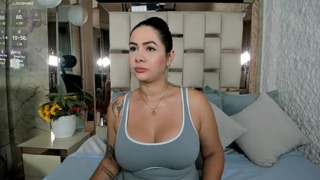 stefanyruizz's Webcam Show