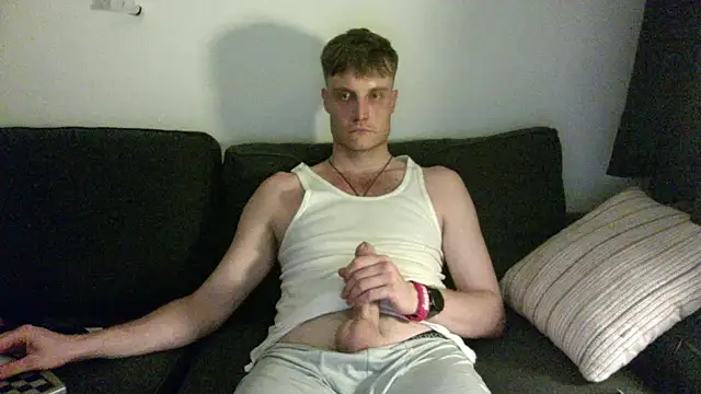 funstr1 Show in webcam