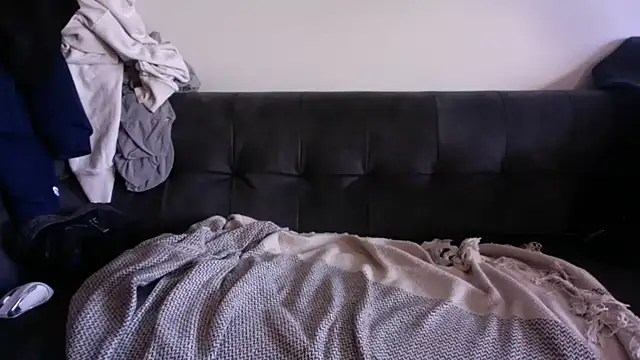 funstr1 Show in webcam