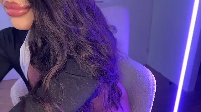 MewDoll – webcam-show