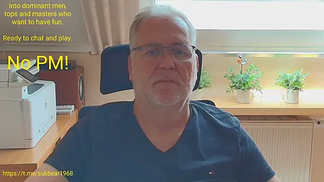 Show modela subbear1968 na web-kameri