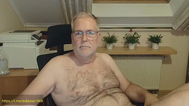 subbear1968 webkamerás műsora