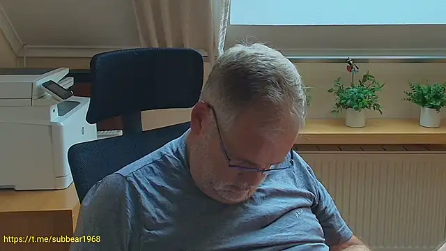 subbear1968 Webcam Show