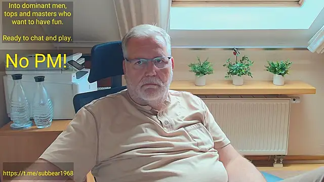 subbear1968 Show Webcam