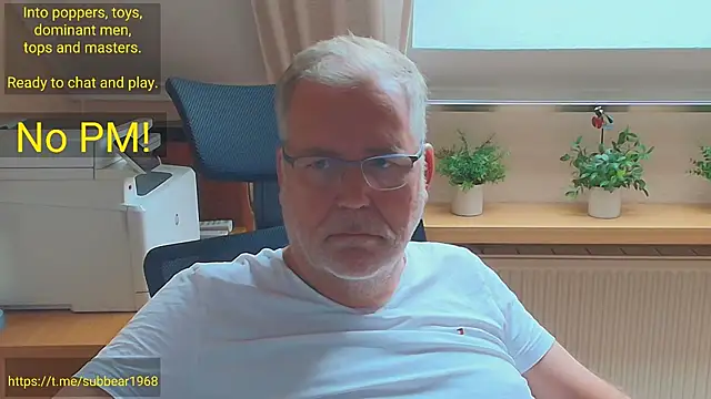subbear1968's Webcam Show