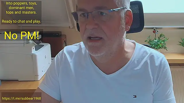 subbear1968's Live XXX Chat