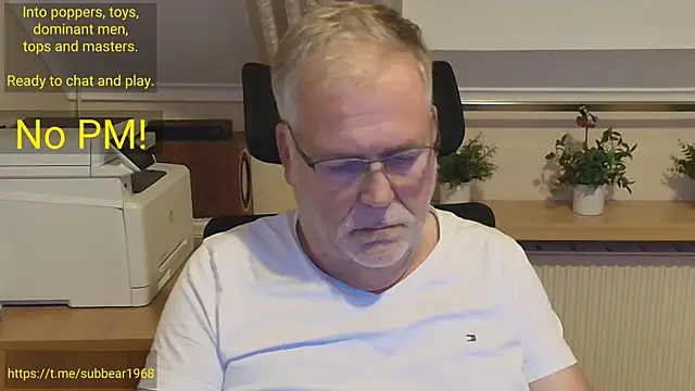 subbear1968 Pertunjukan Webcam