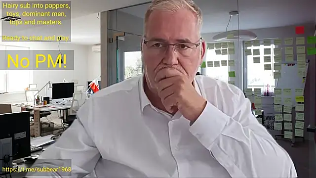 subbear1968 Pertunjukan Webcam