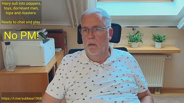 subbear1968 Show Webcam