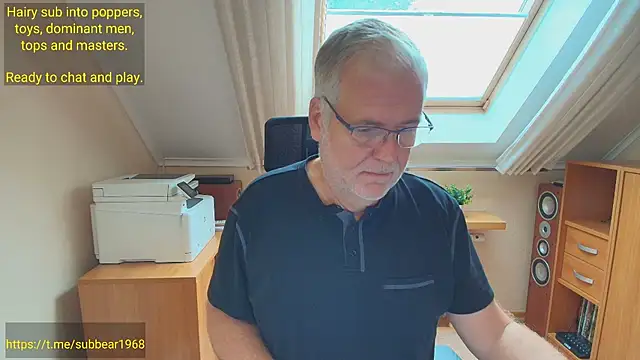 Pertunjukan Kamera Web subbear1968
