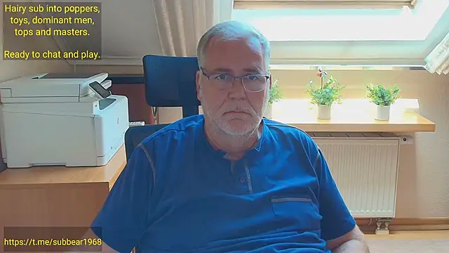 subbear1968 Show in webcam