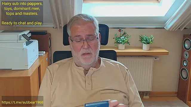 subbear1968 Show Webcam