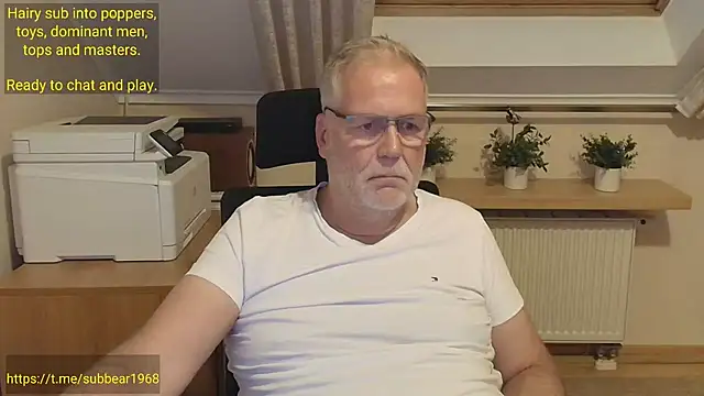 subbear1968 Pertunjukan Webcam