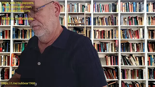 subbear1968 Show Webcam