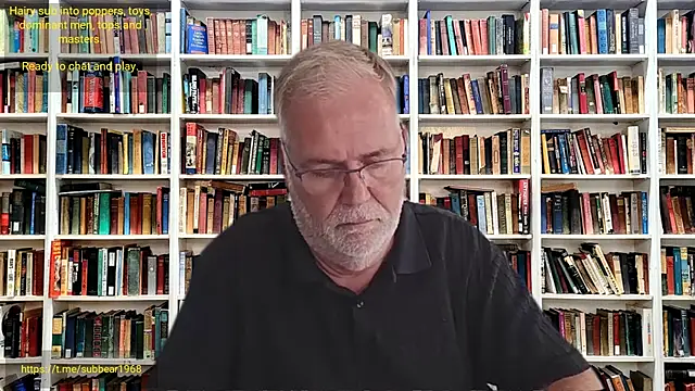 subbear1968 Pertunjukan Webcam