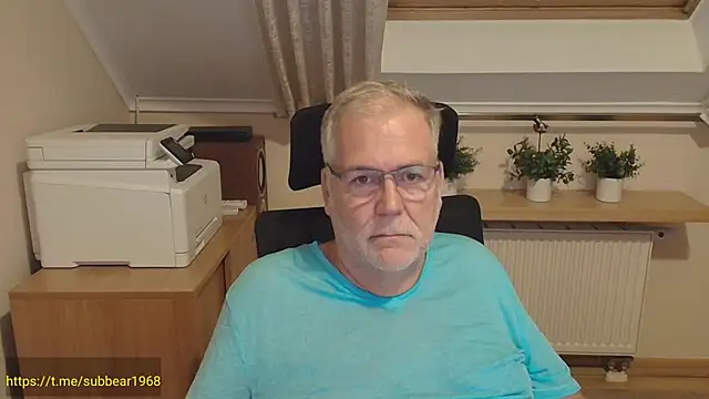 subbear1968 Pertunjukan Webcam
