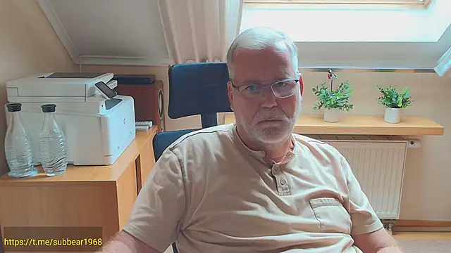 subbear1968 Show Webcam