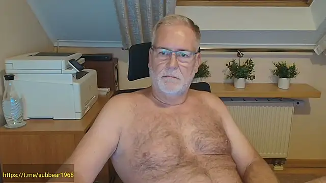 הופעת וובקאם של subbear1968