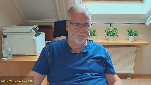 Show modela subbear1968 na web-kameri