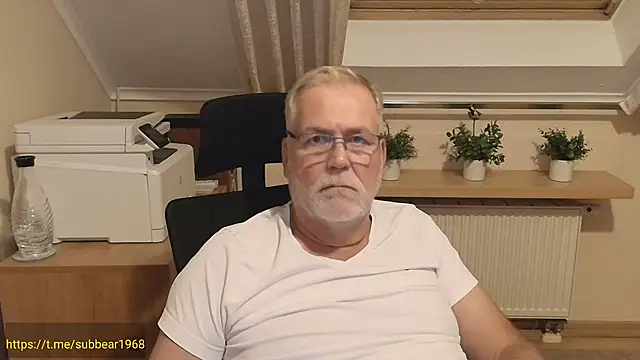 subbear1968 Adlı Modelin Web Kamerası Şovu