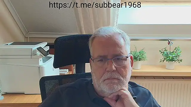 Show modela subbear1968 na web-kameri