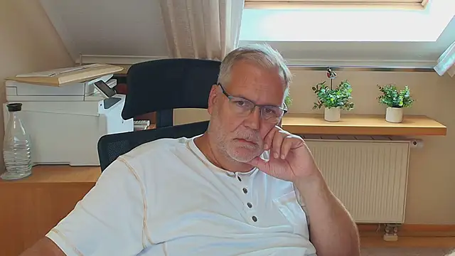 subbear1968's Live XXX Chat