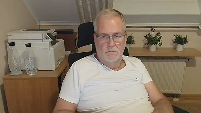 subbear1968 Шоу с уебкамера