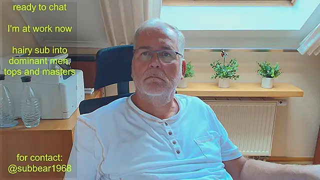 subbear1968 Adlı Modelin Web Kamerası Şovu