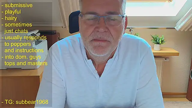 subbear1968 Adlı Modelin Web Kamerası Şovu