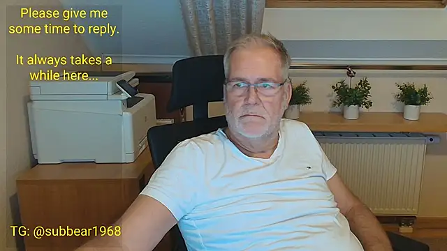 Pokazy przed kamerką – subbear1968