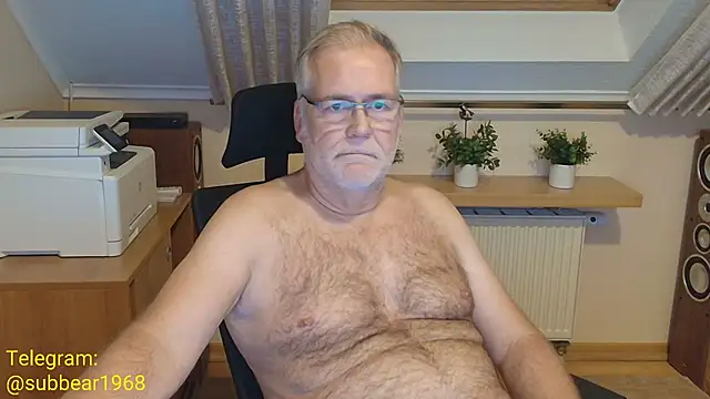 subbear1968 Webcam-Show