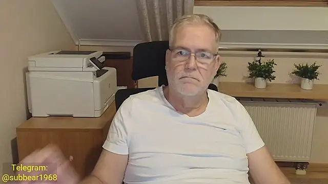 subbear1968 webkamerás műsora