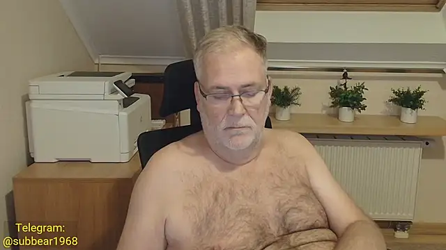 subbear1968's Webcam Show