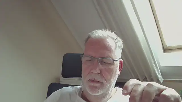 subbear1968 Webcam Show