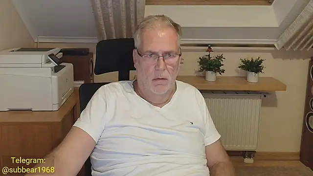 subbear1968 Webcam Show