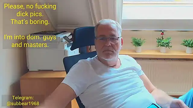 subbear1968 Webcam Show
