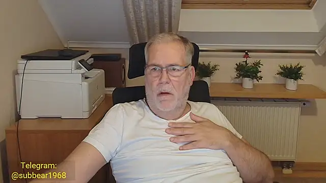 subbear1968 Adlı Modelin Web Kamerası Şovu
